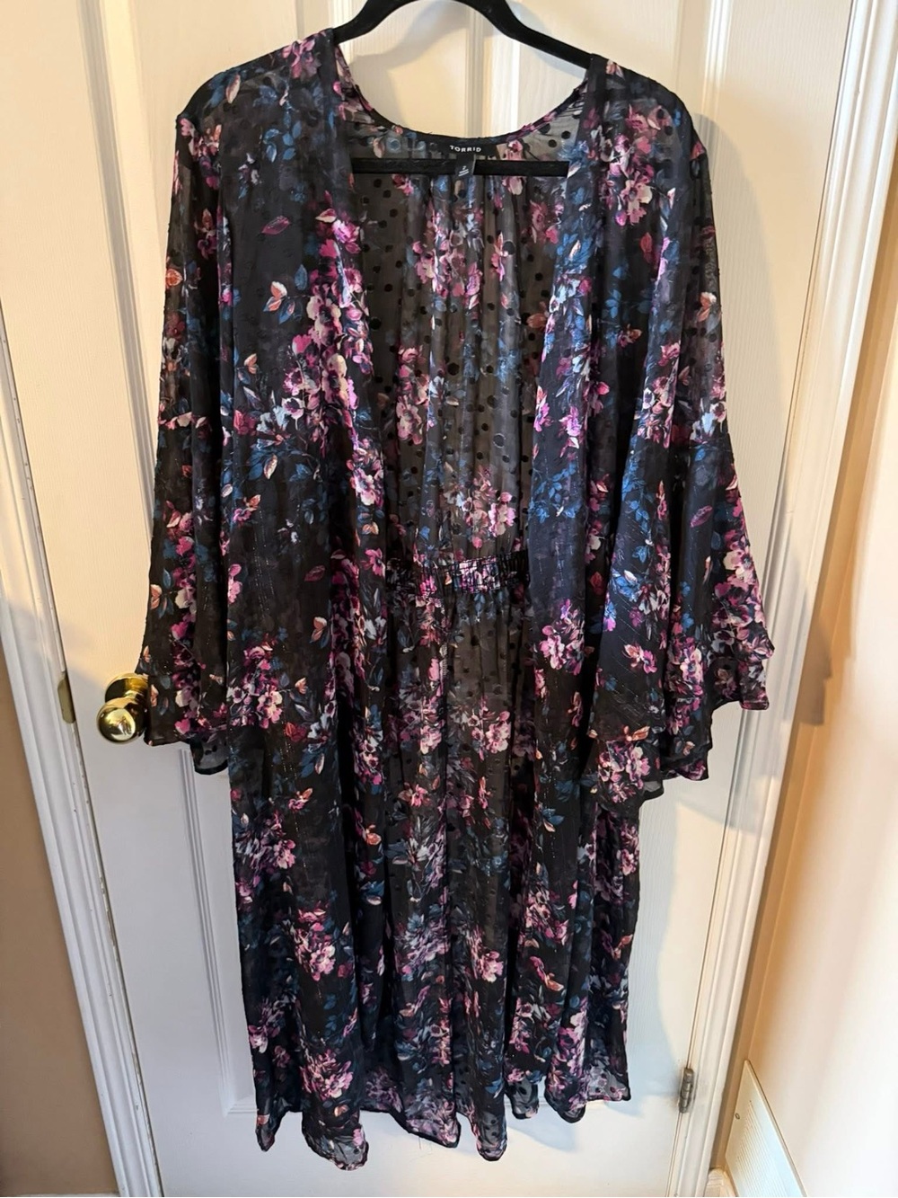 Torrid Black Floral Flocked Chiffon Longline Kimono Duster – Size 2X